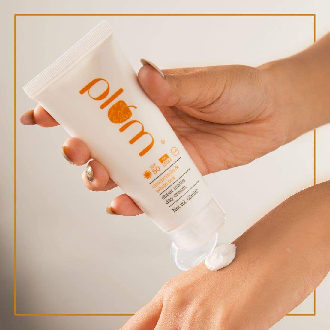 Plum White Tea Sheer Matte Day Cream -2